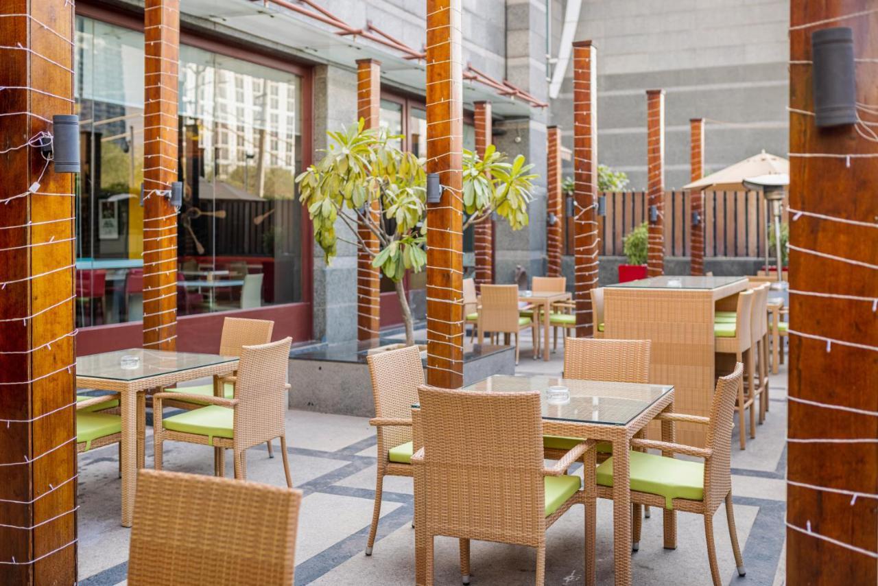 Hotel Ibis Gurgaon Golf Course Road - An Accor Brand Extérieur photo
